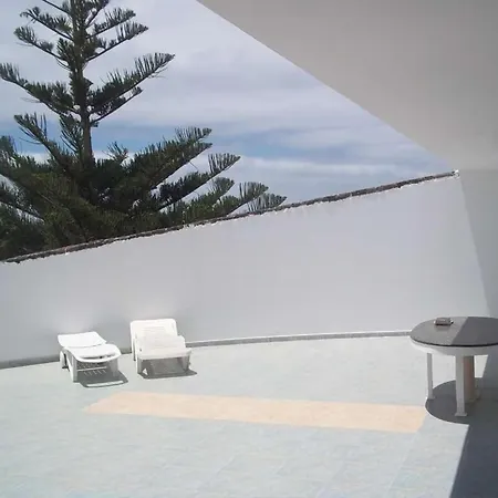 Sleeps 4 Wifi